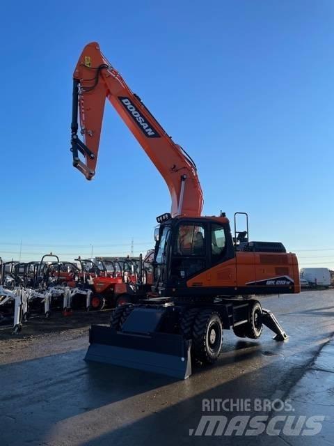 Doosan DX210W-7 Excavadoras de ruedas