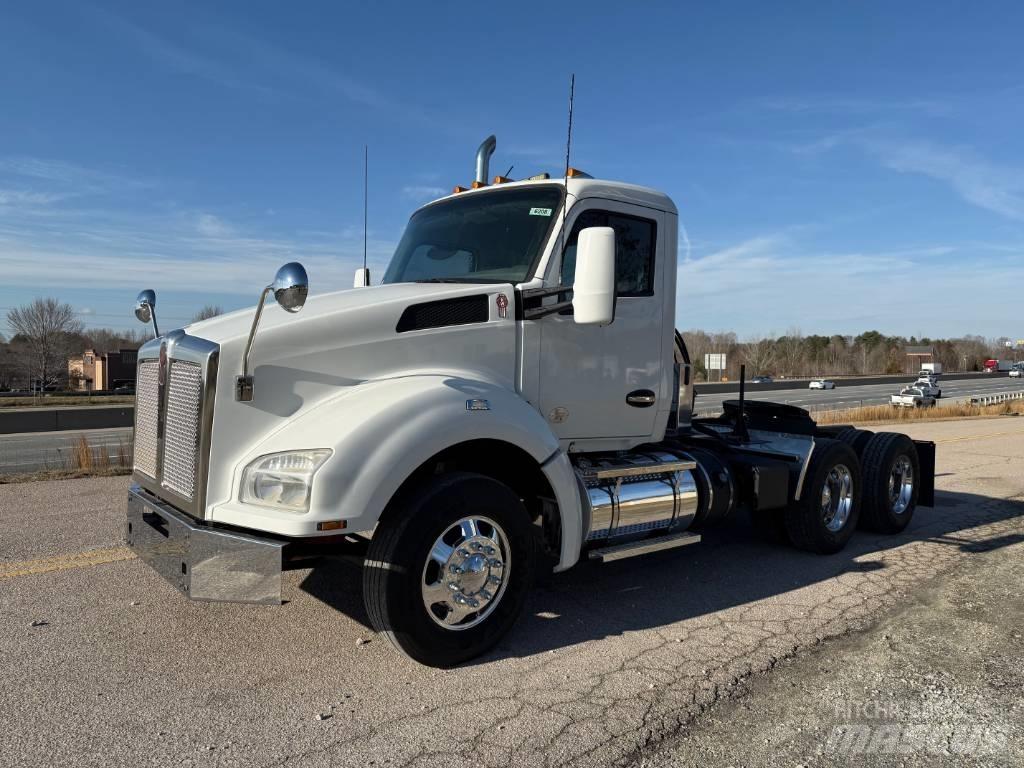 Kenworth T 880 Camiones tractor