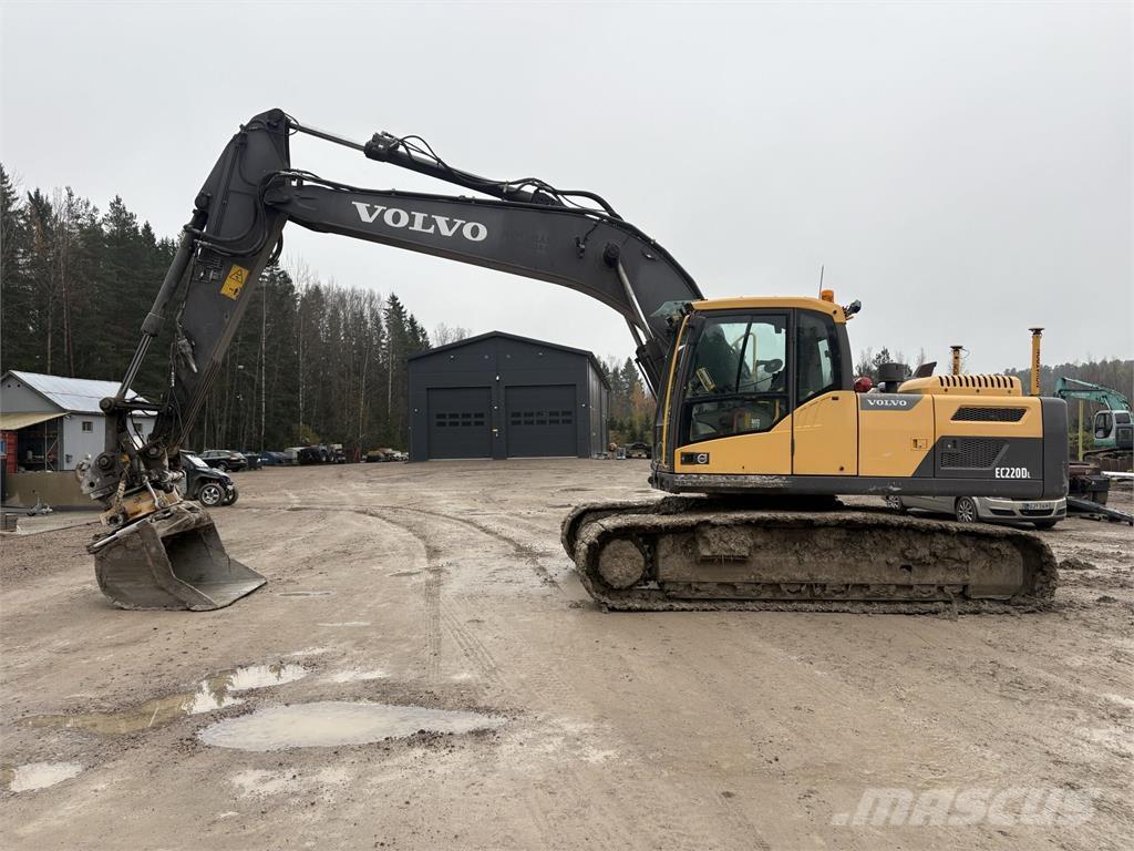 Volvo EC220DL Excavadoras sobre orugas