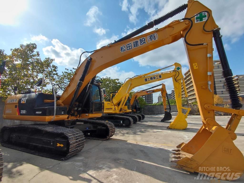 CAT 320D2 Excavadoras 7t - 12t