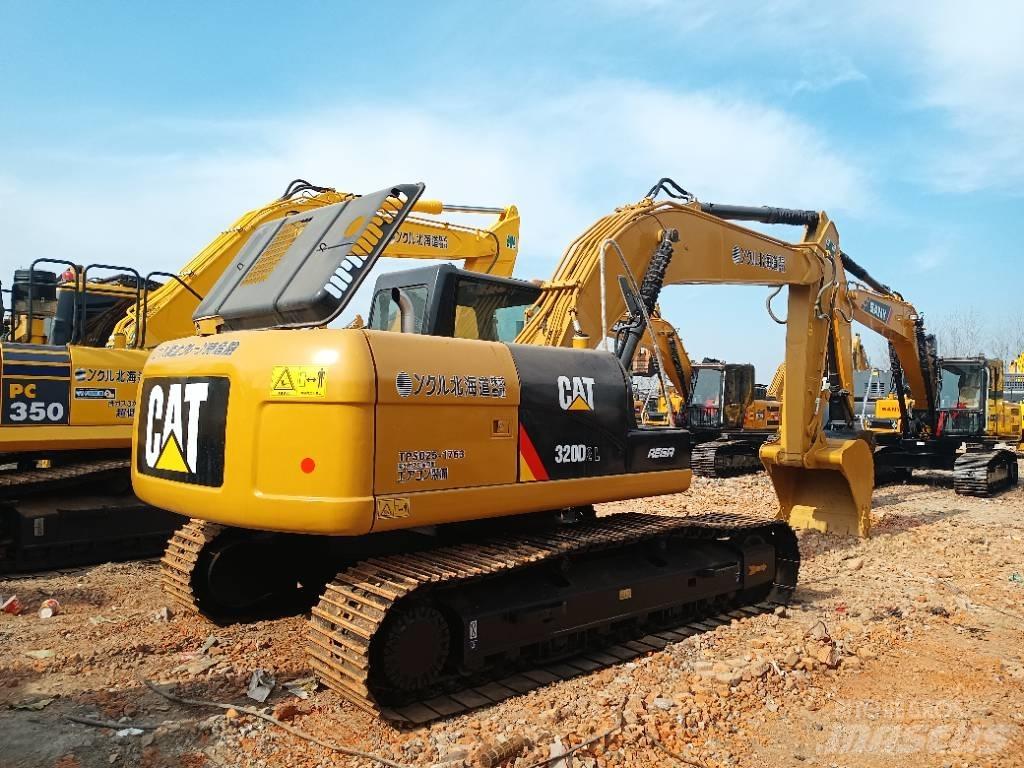 CAT 320D2 Excavadoras 7t - 12t