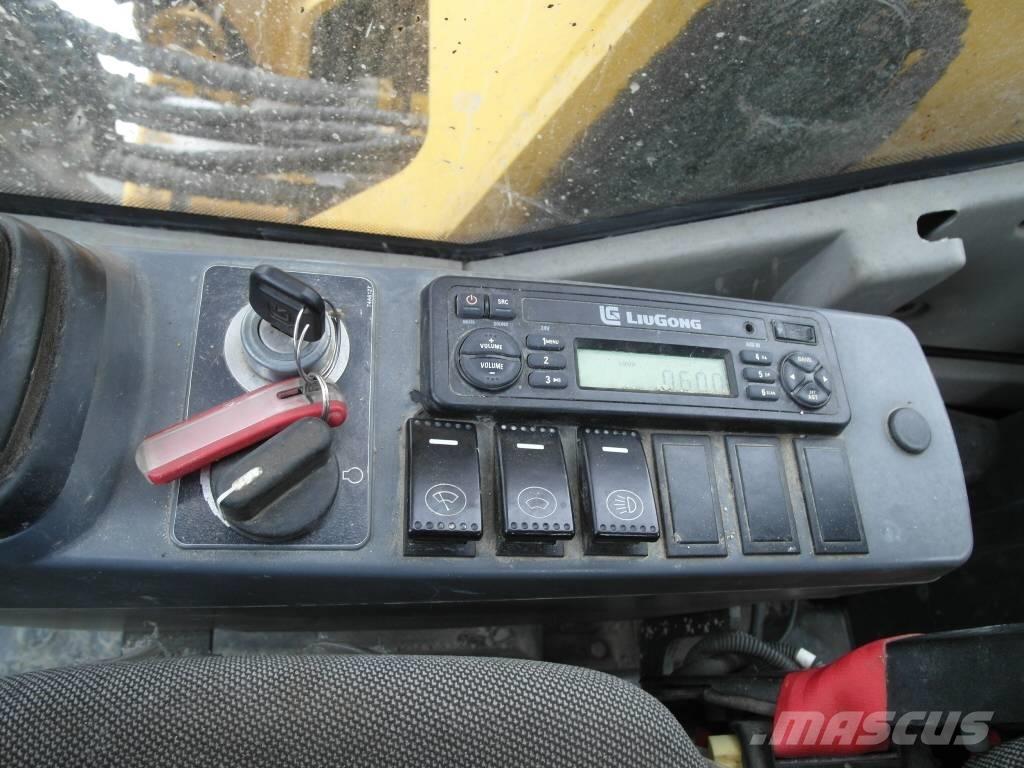 LiuGong CLG 922 E Excavadoras sobre orugas