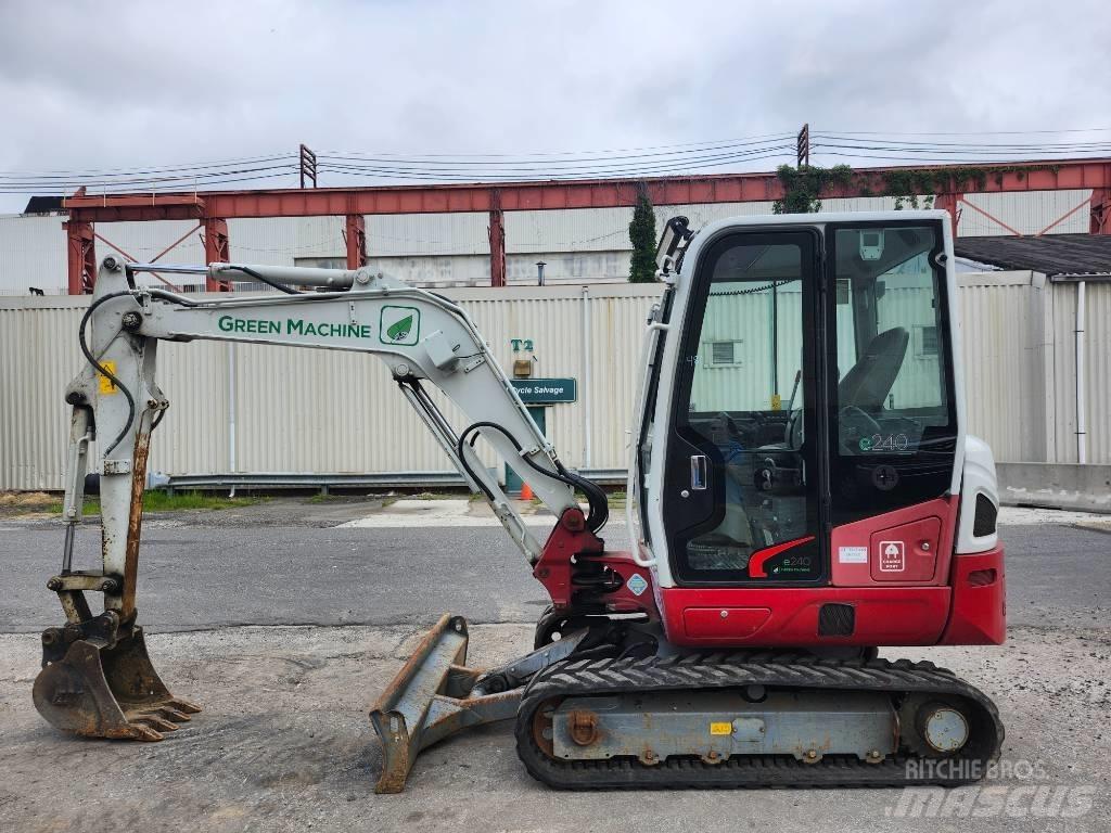 Takeuchi TB 240 Miniexcavadoras