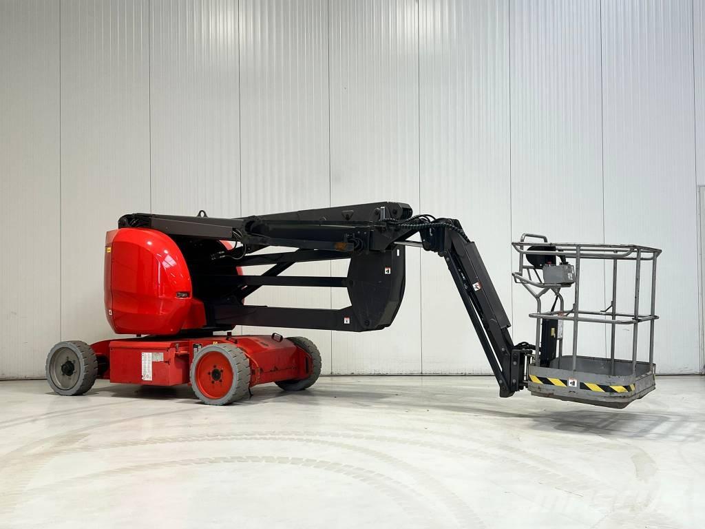 Manitou 150AETJ Plataformas con brazo de elevación manual