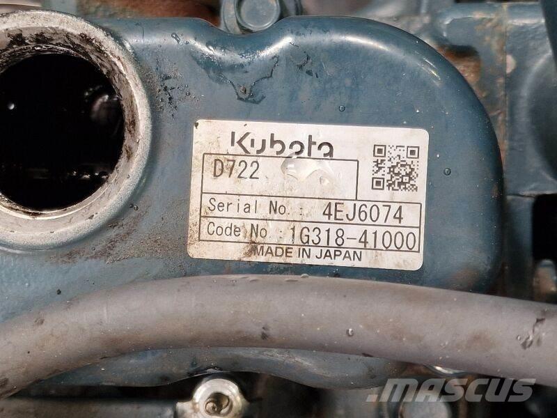 Kubota D722 Motores