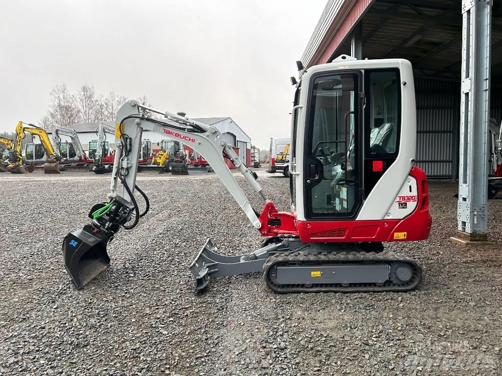 Takeuchi TB320 Miniexcavadoras