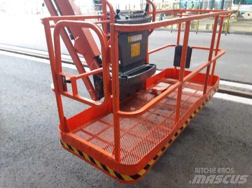 JLG 860 SJ Plataformas con brazo de elevación telescópico