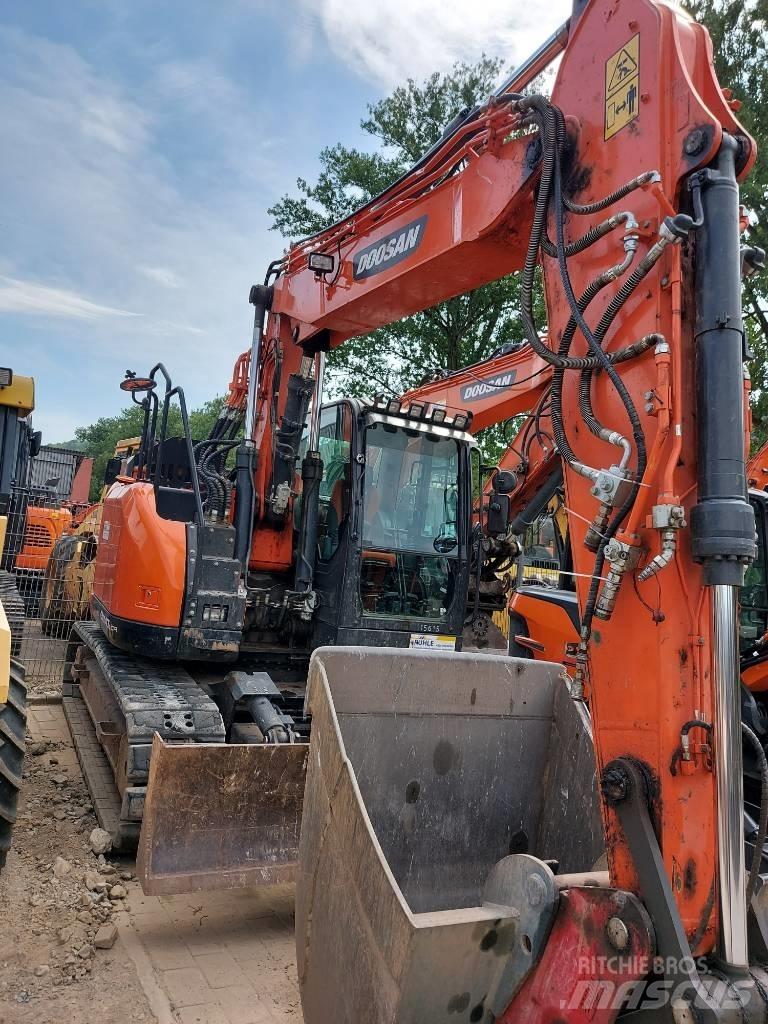 Doosan DX140LCR-5 Excavadoras sobre orugas