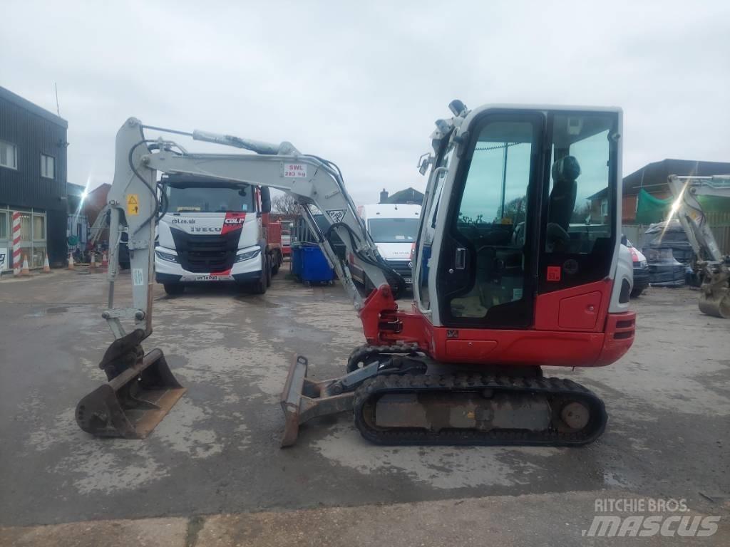 Takeuchi TB 230 Miniexcavadoras