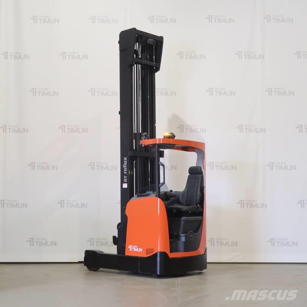 Toyota RRE200HC Montacargas de alcance de gran altura