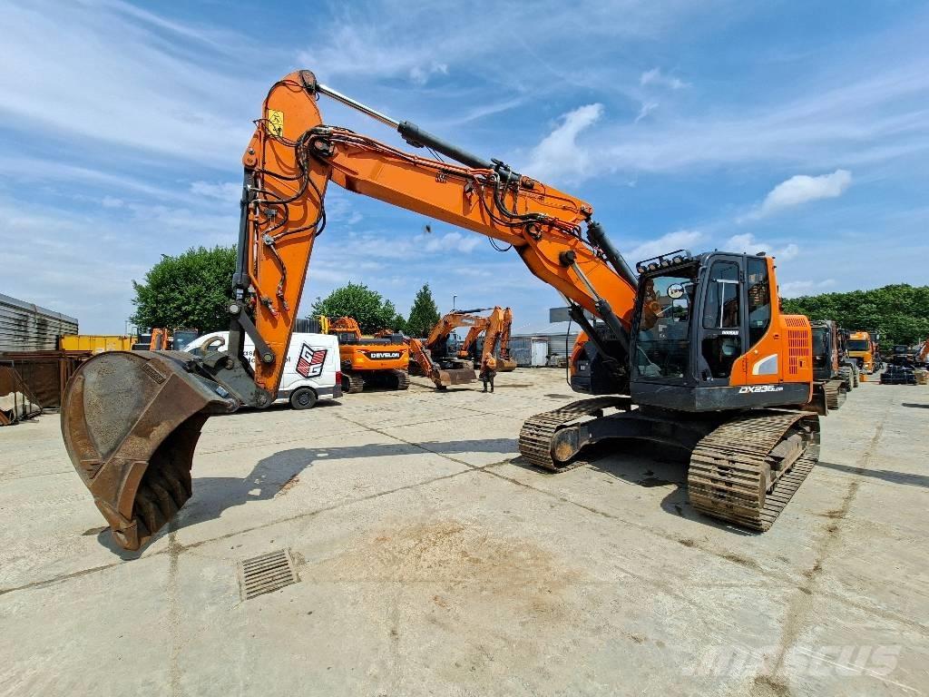 Doosan DX 235 LCR-5 Excavadoras sobre orugas