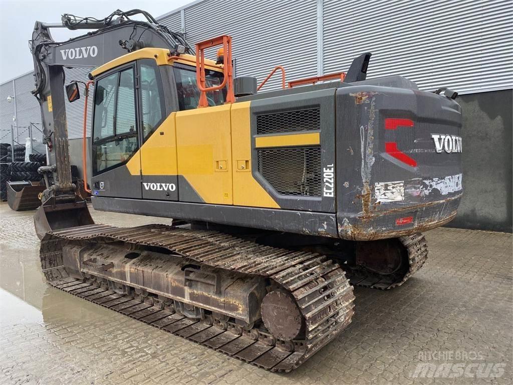 Volvo EC220 Excavadoras sobre orugas