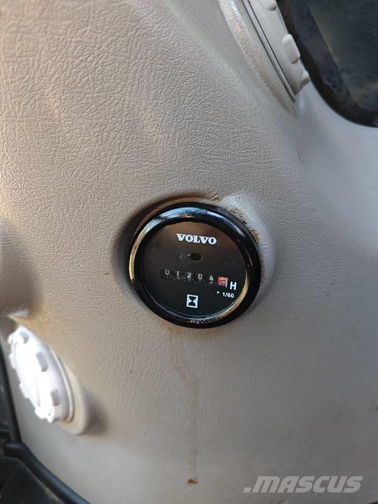 Volvo EC 250 D L Excavadoras sobre orugas