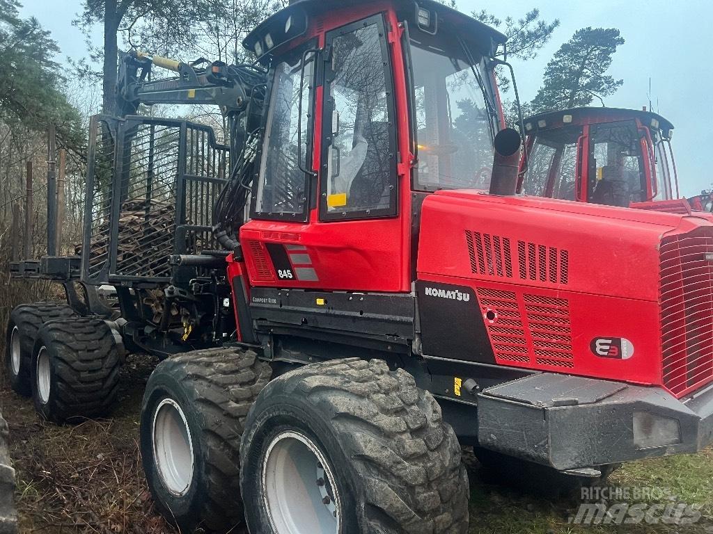 Komatsu 845 Transportadoras