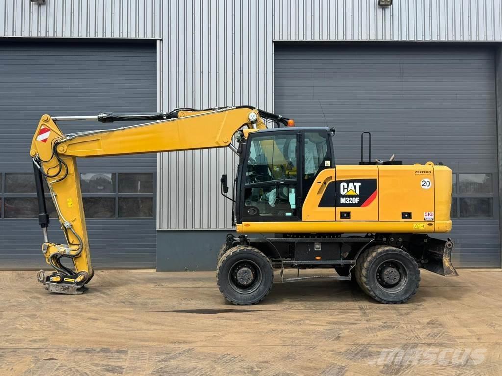 CAT M320F Excavadoras de ruedas