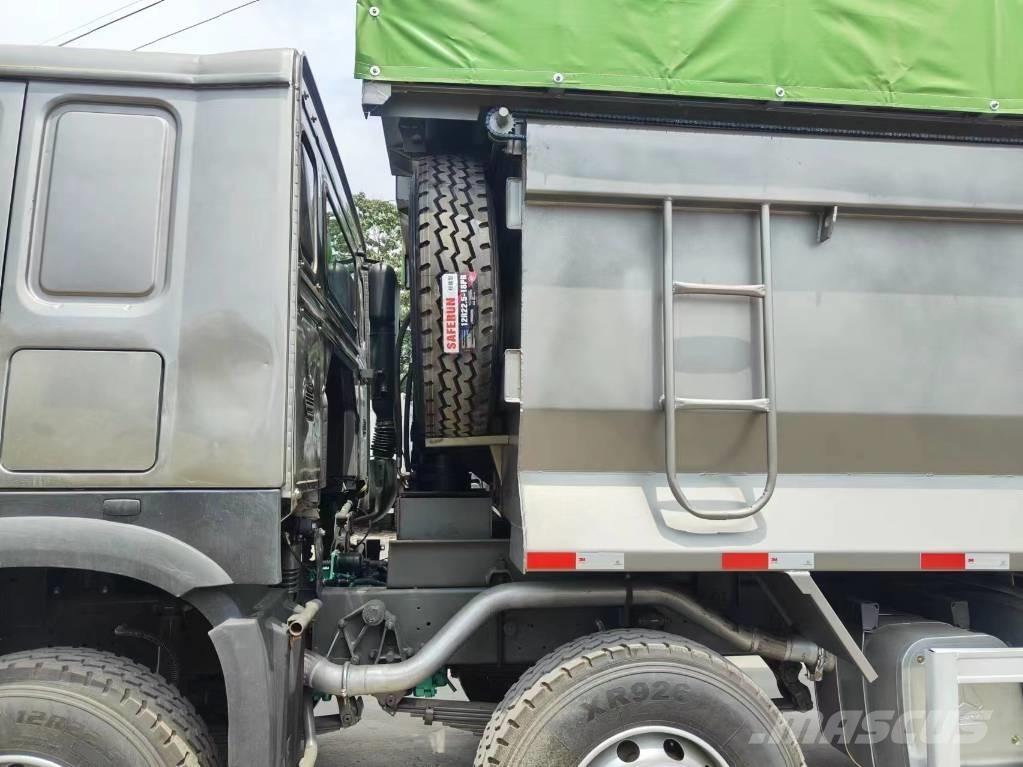 Howo 371 8x4 Bañeras basculantes usadas