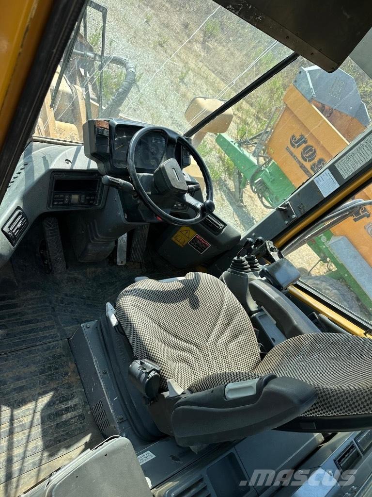 Kawasaki 85 Z IV-2 Cargadoras sobre ruedas