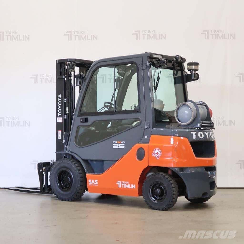 Toyota 02-8FGF25 Camiones LPG