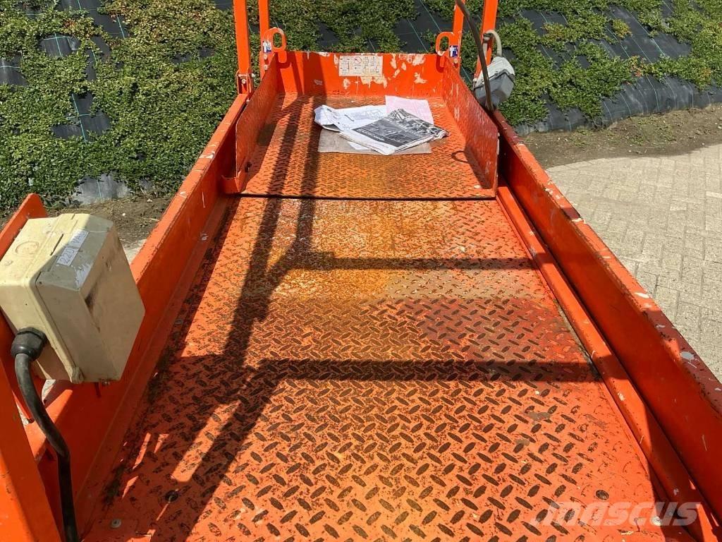 SkyJack SJ III 3219 Plataformas tijera