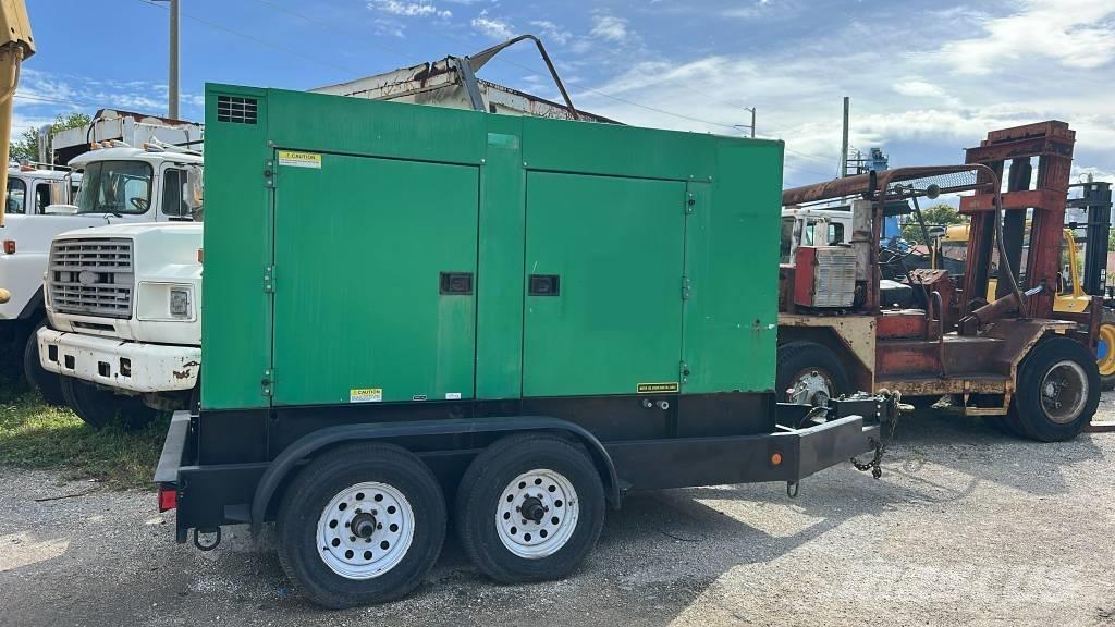 MultiQuip DCA 125 Generadores diésel