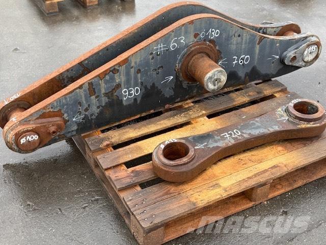 CNH BUCKET LINK Cucharones