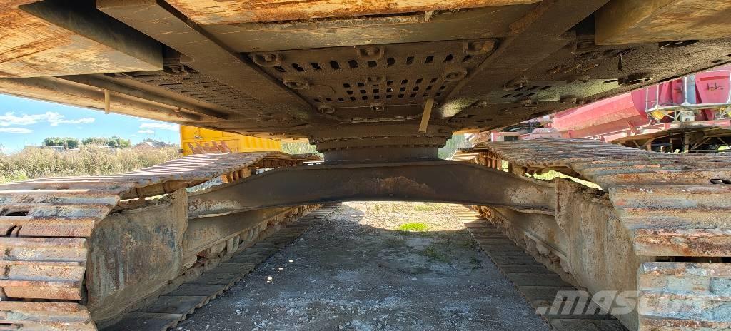 Volvo EC 240 C LR Excavadoras de largo alcance