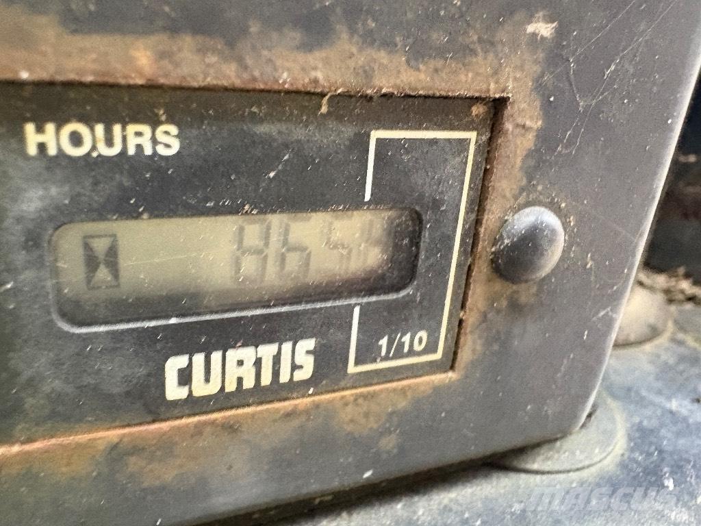 JCB 3T ST Vehículos compactos de volteo