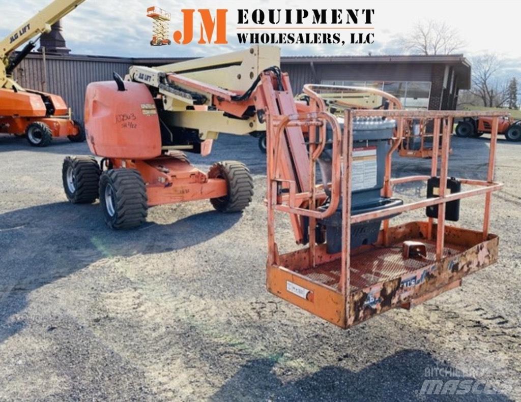 JLG 450 AJ Plataformas con brazo de elevación manual