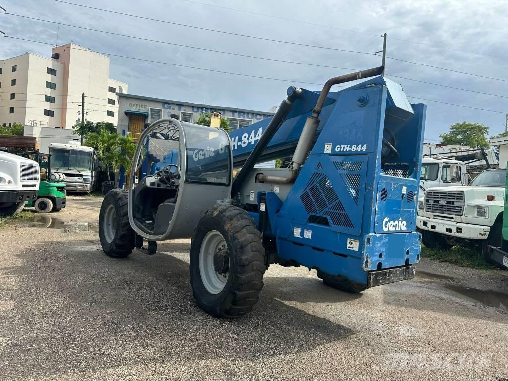 Genie GTH 844 Carretillas telescópicas