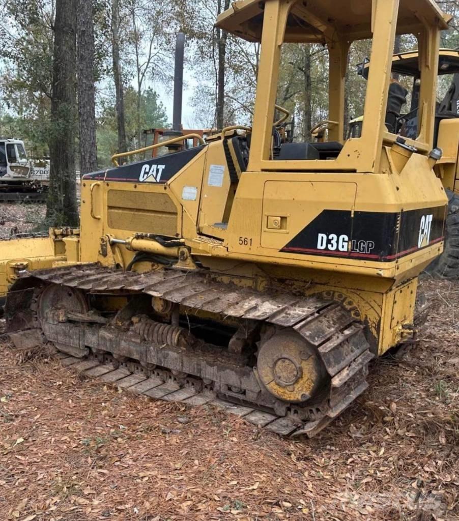 CAT D 3 G LGP Buldozer sobre oruga