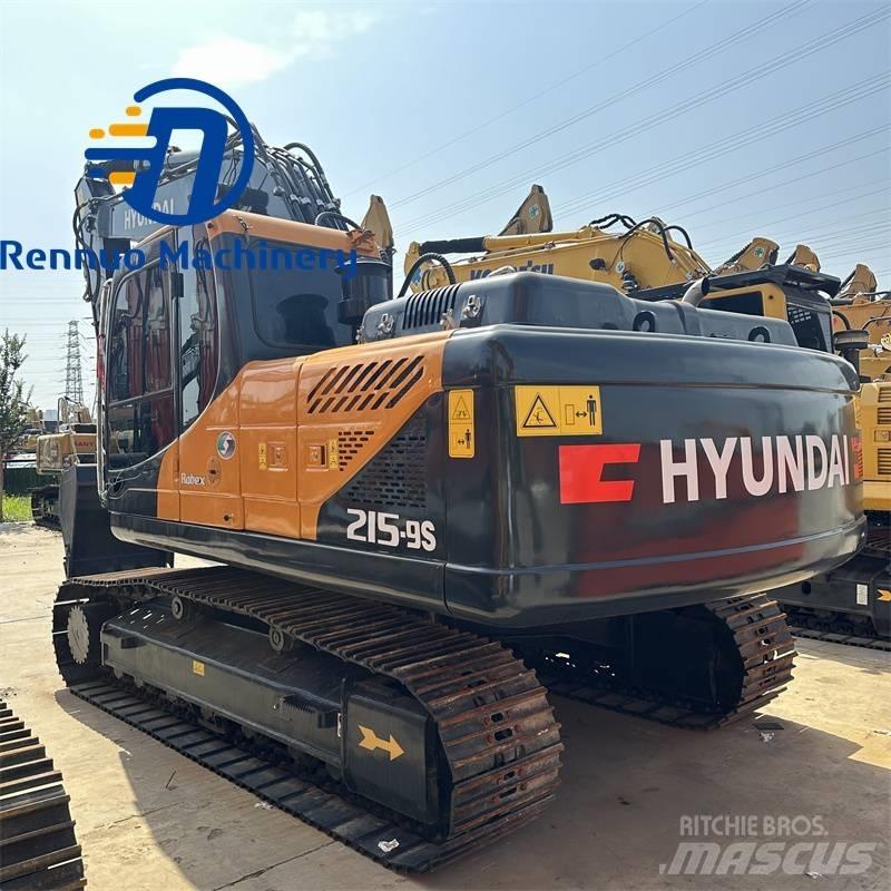 Hyundai 215-9S Excavadoras sobre orugas