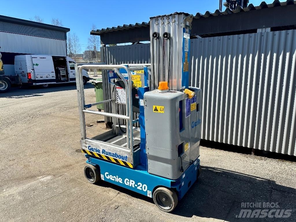 Genie GR 20 Plataformas con jaula de elevación