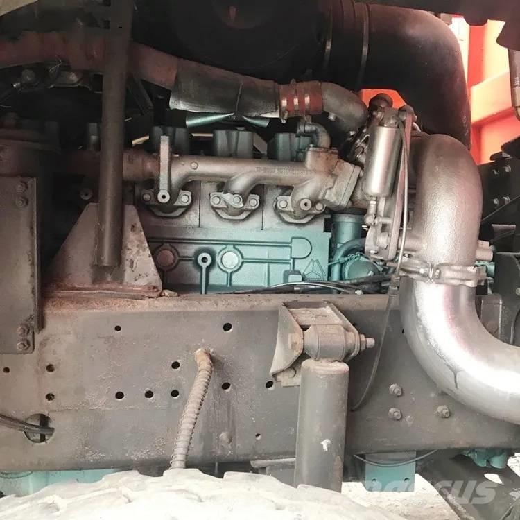 Howo 375 8x4 Bañeras basculantes usadas