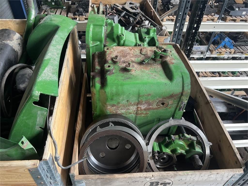 John Deere 7820 Tractores