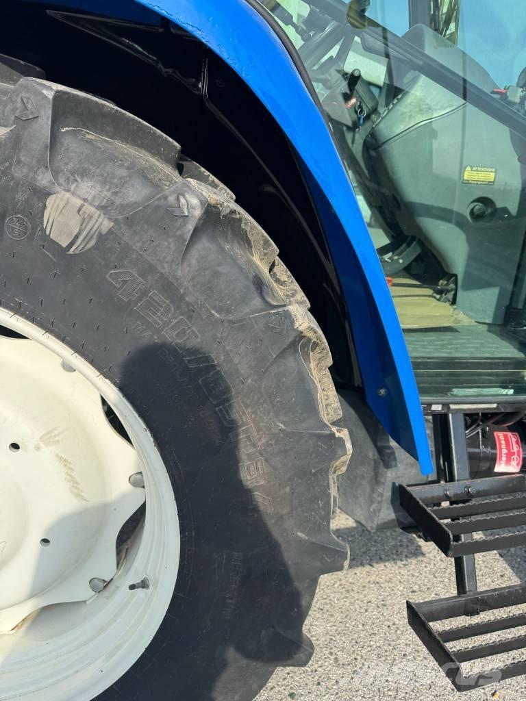 New Holland TL 90 A Tractores