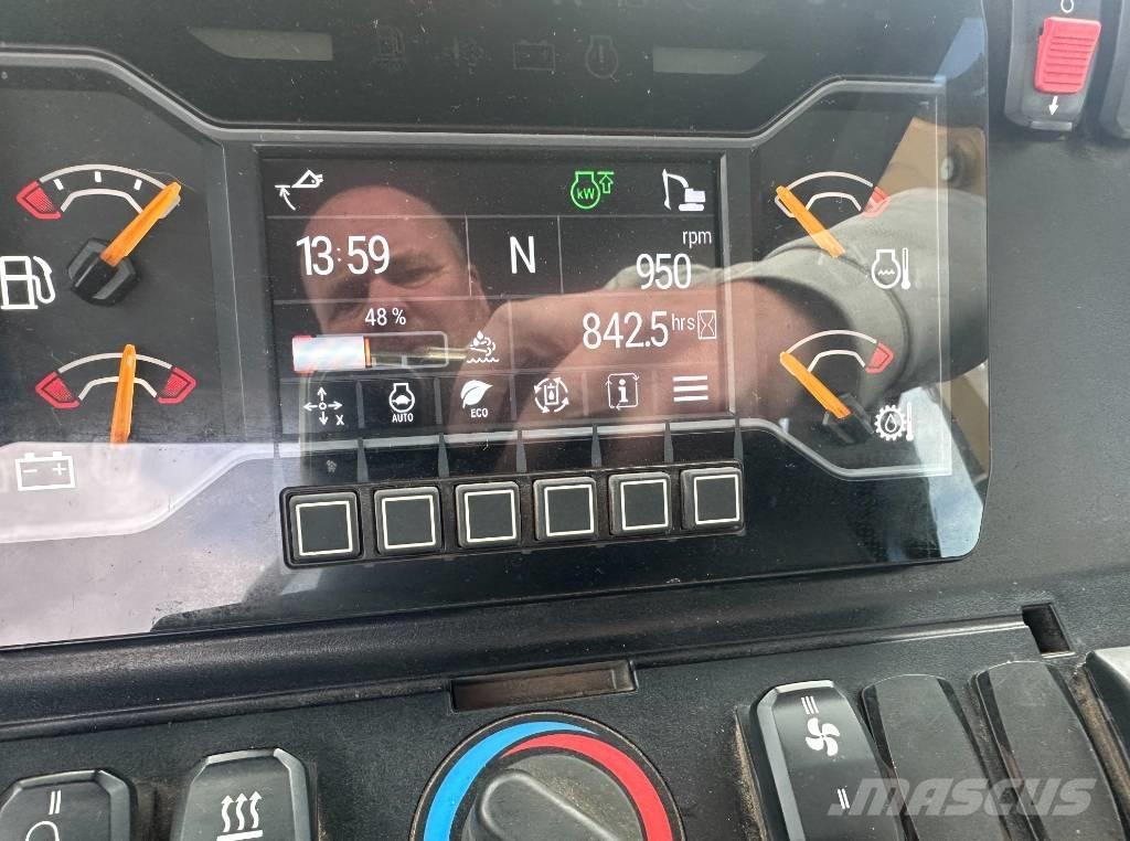 CAT 432 Retrocargadoras