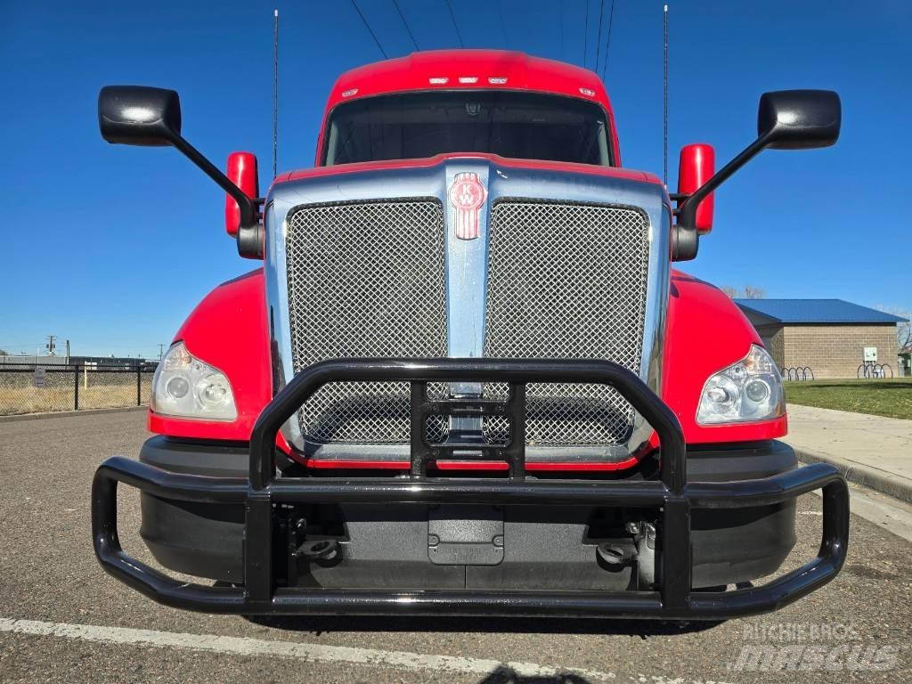 Kenworth T680 Camiones tractor