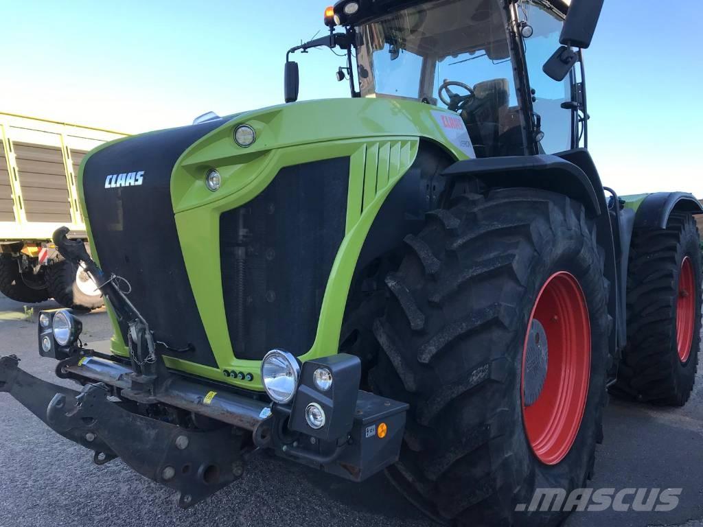 CLAAS XERION 4500 VC Tractores