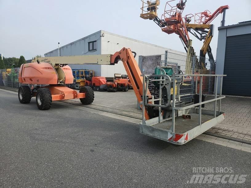 JLG 460 SJ Plataformas con brazo de elevación telescópico