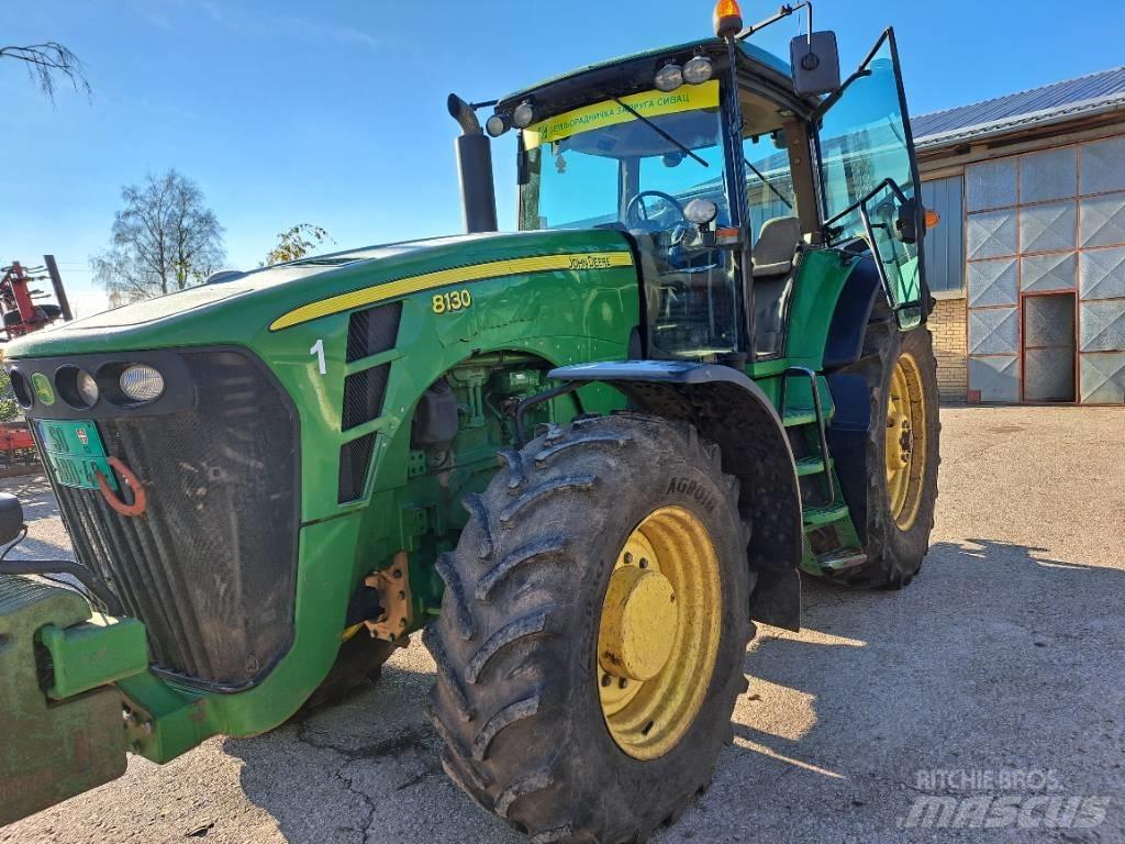 John Deere 8130 Tractores