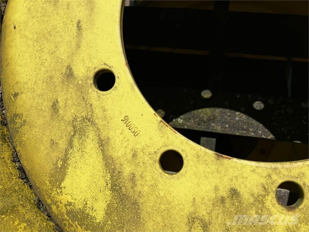 John Deere 18x28 Ruedas