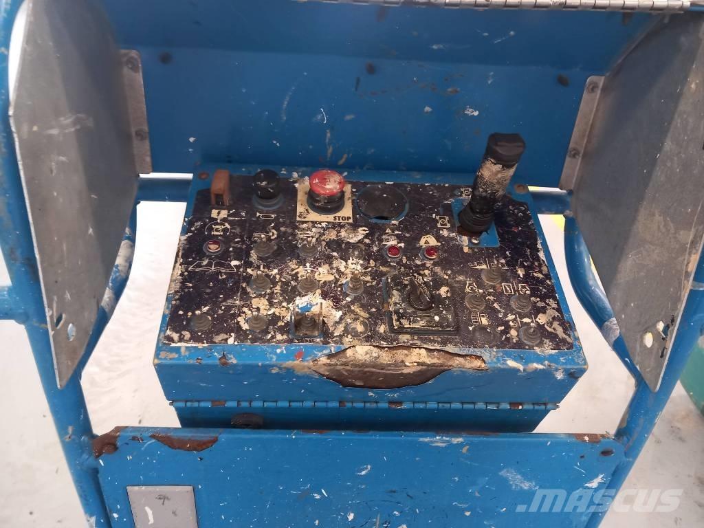 Genie Z 34/22 Plataformas con brazo de elevación manual