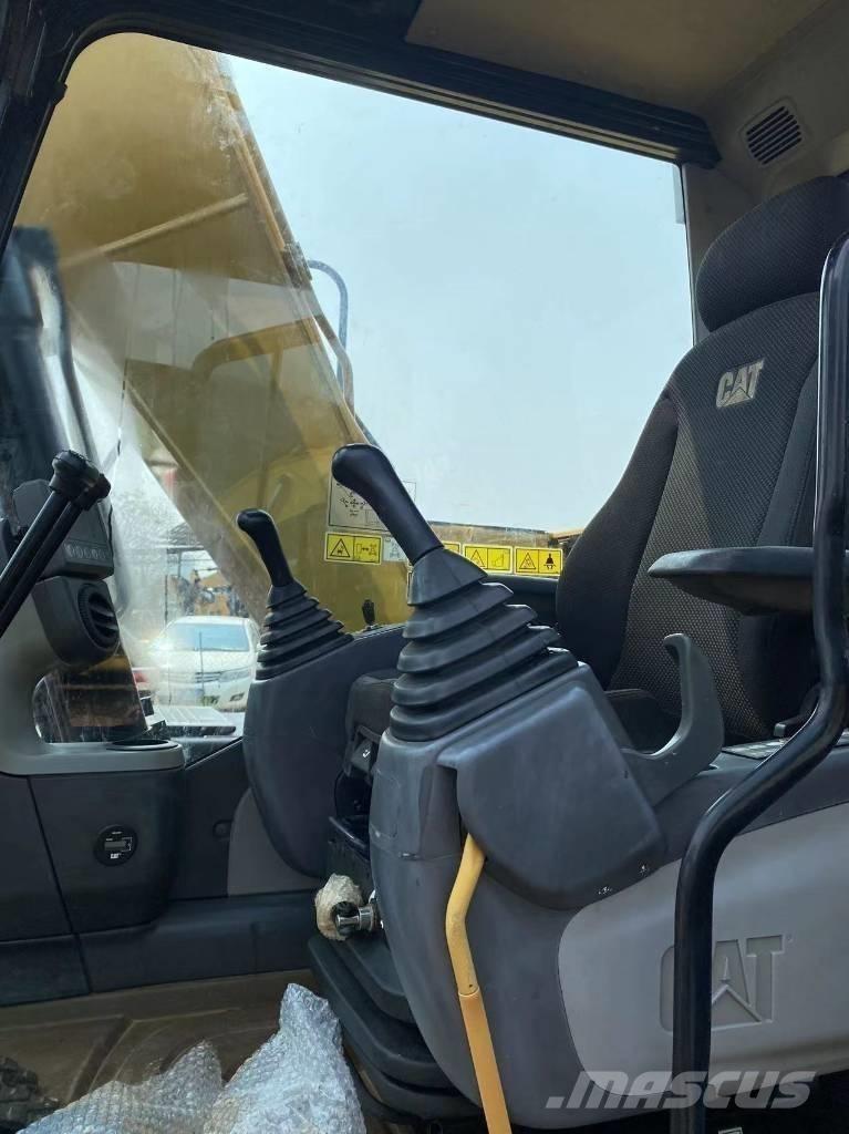 CAT 313 D Excavadoras sobre orugas