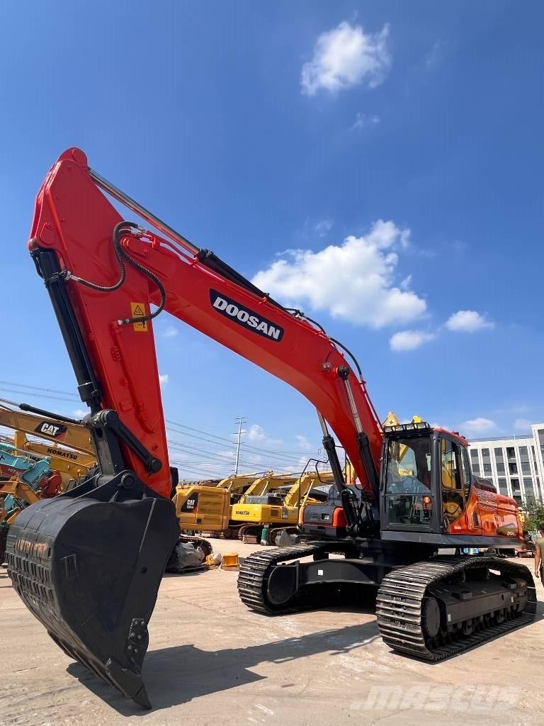 Doosan DX 340 LCA Excavadoras sobre orugas