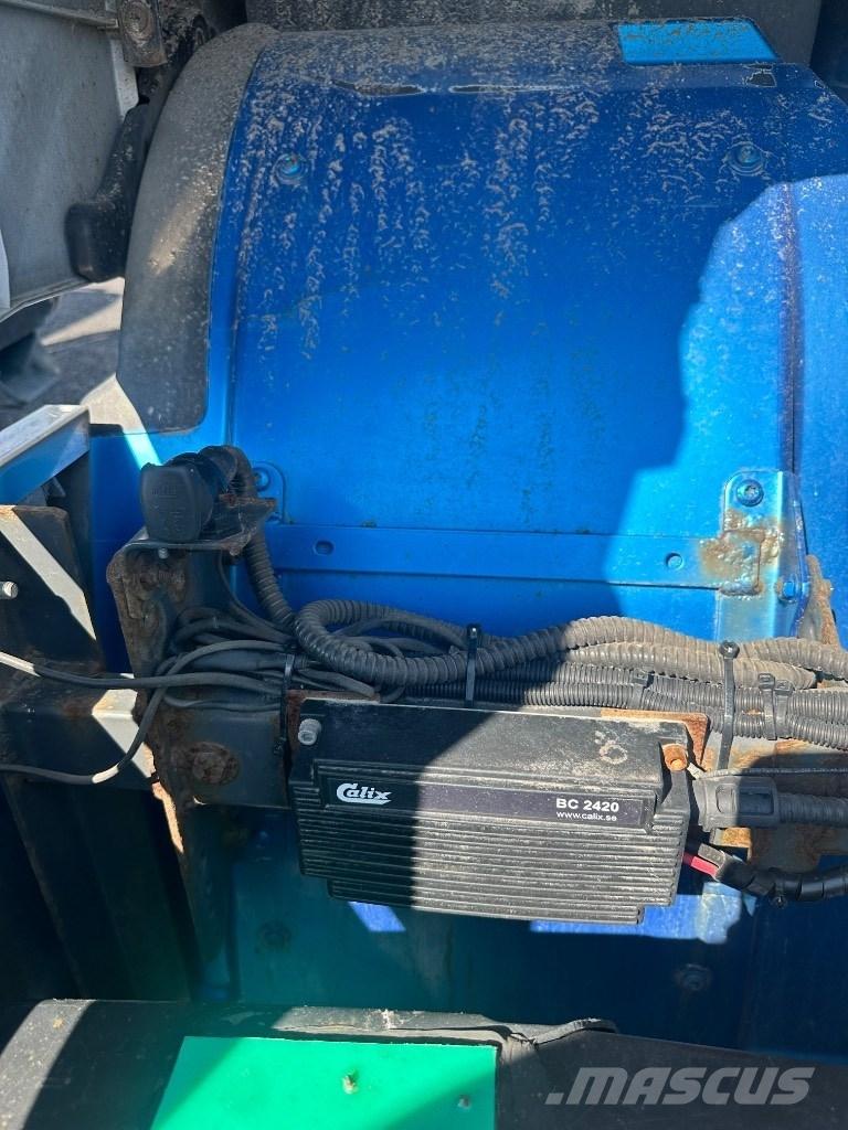 DAF XF 530 6x2*4 Camiones elevadores de gancho