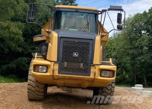 John Deere 300 D Camiones articulados