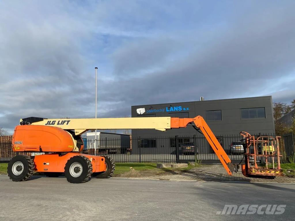 JLG 660SJ Plataformas con brazo de elevación telescópico