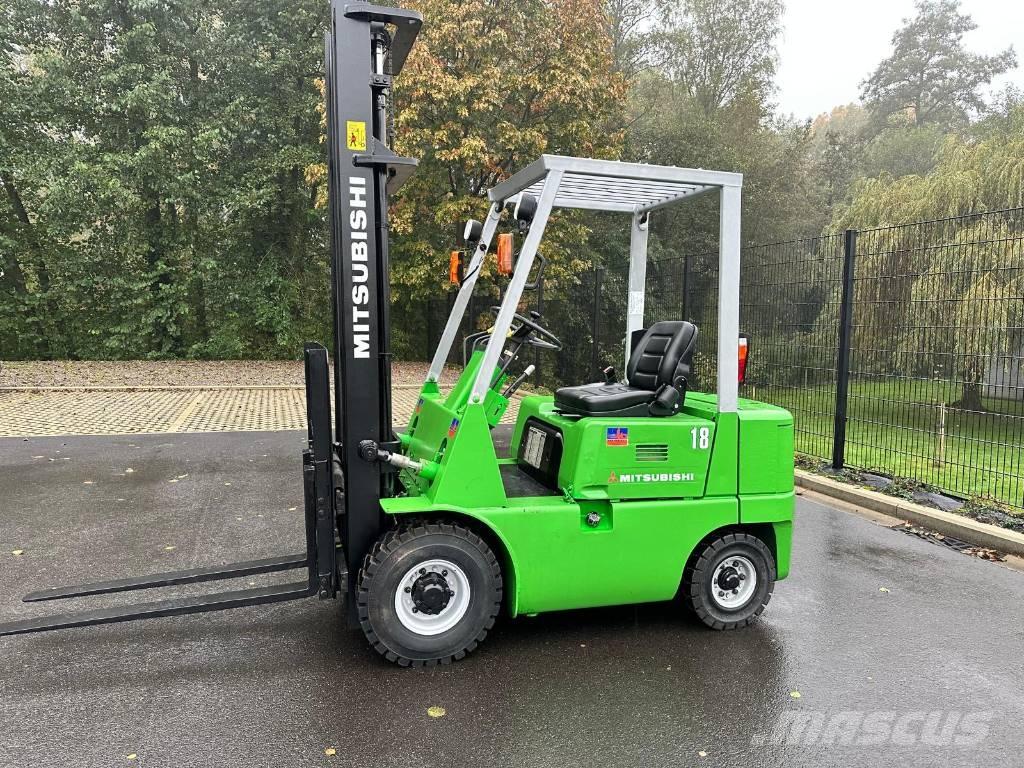 Mitsubishi FD 18 Camiones diesel