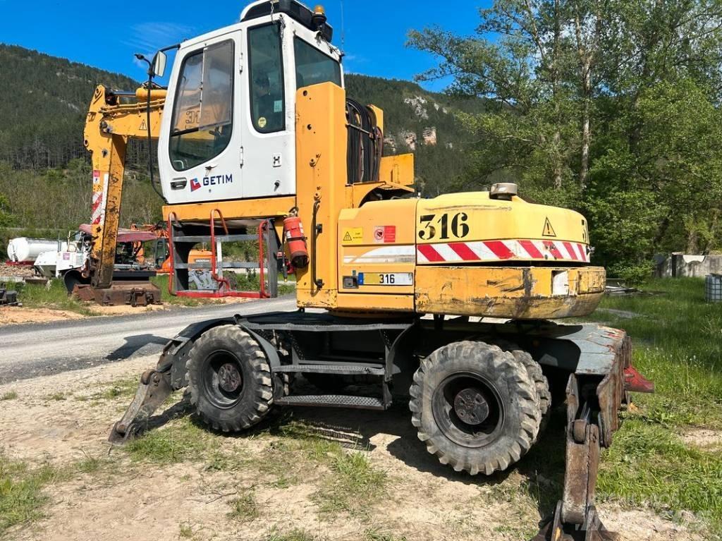 Liebherr A 316 Manejadores de residuos industriales