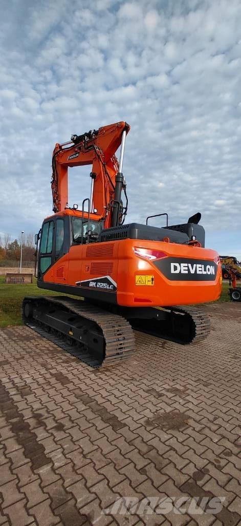 Doosan DX 225 LC-7 Excavadoras sobre orugas
